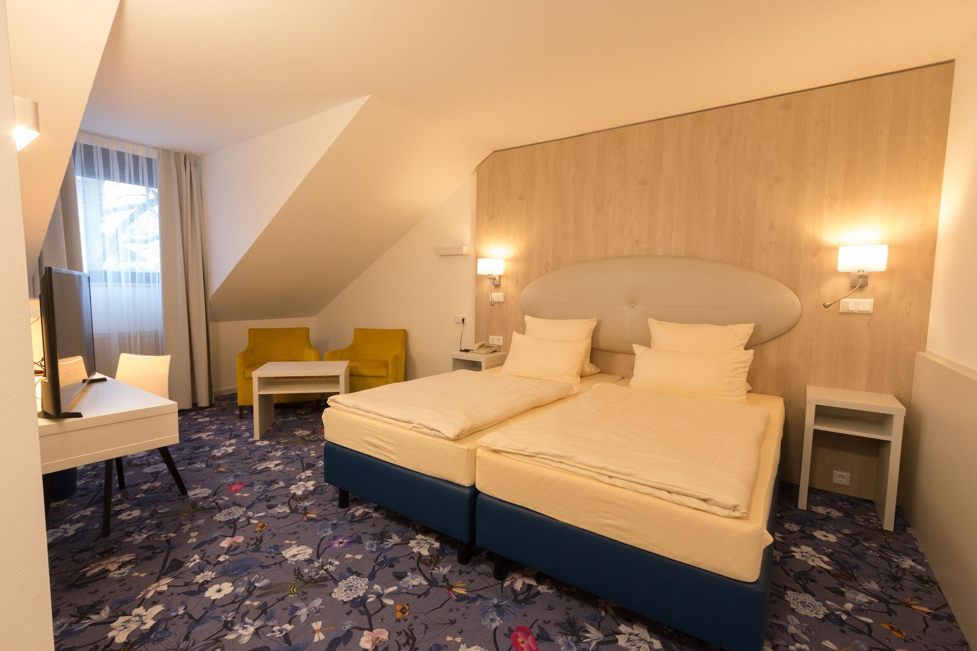 Hotel Zum Loewen Mörfelden-Walldorf Eksteriør bilde